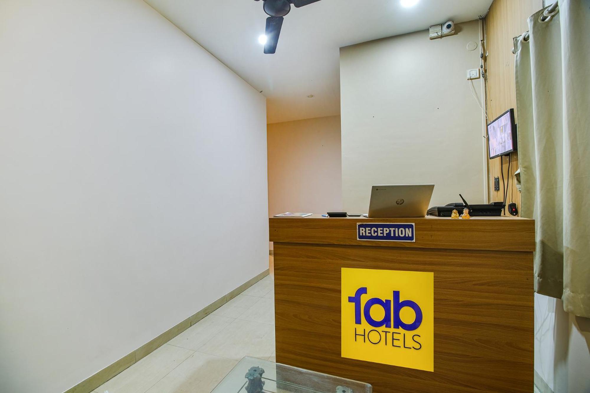 Hotel Fabexpress Anurag Residency Guwahati Exterior foto