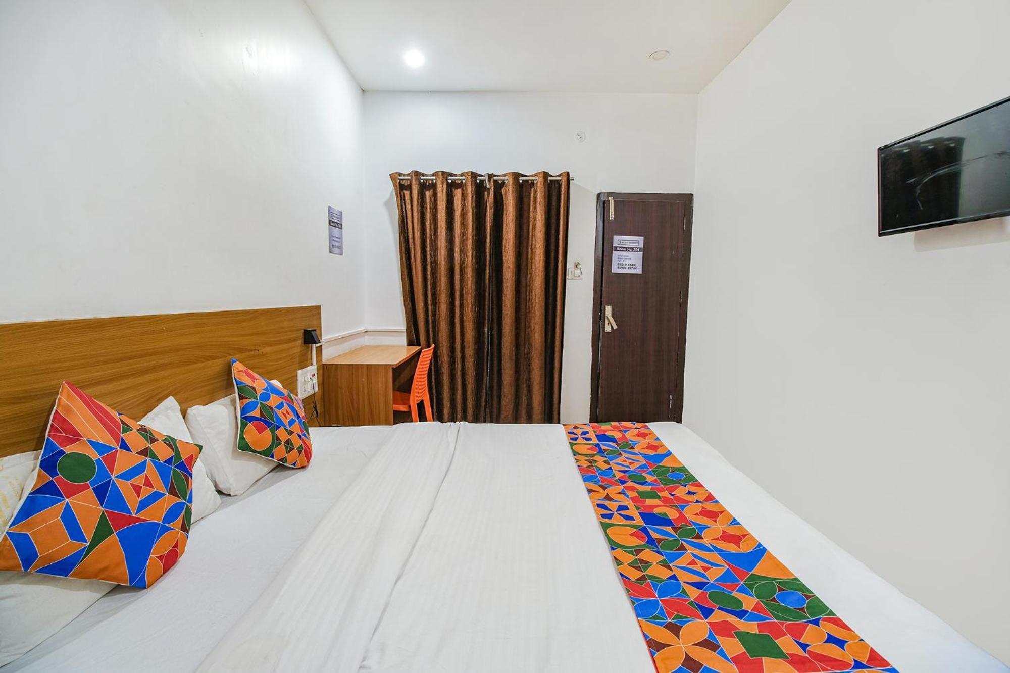 Hotel Fabexpress Anurag Residency Guwahati Exterior foto